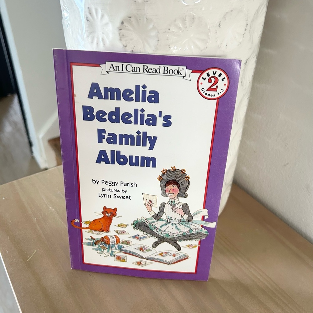 Amelia Bedelia’s Family Album by Peggy Parish 2003 Paperback